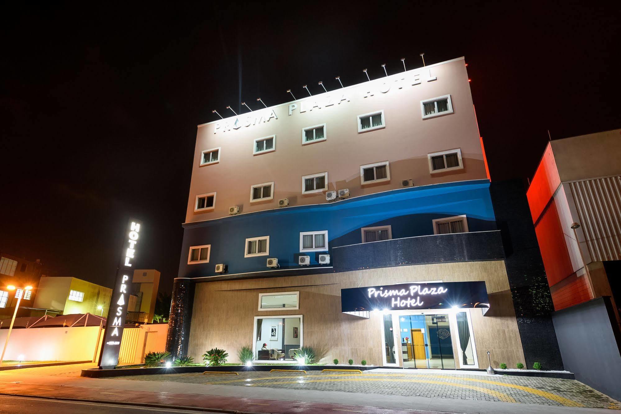 Prisma Plaza Hotel เตาบาแต ภายนอก รูปภาพ